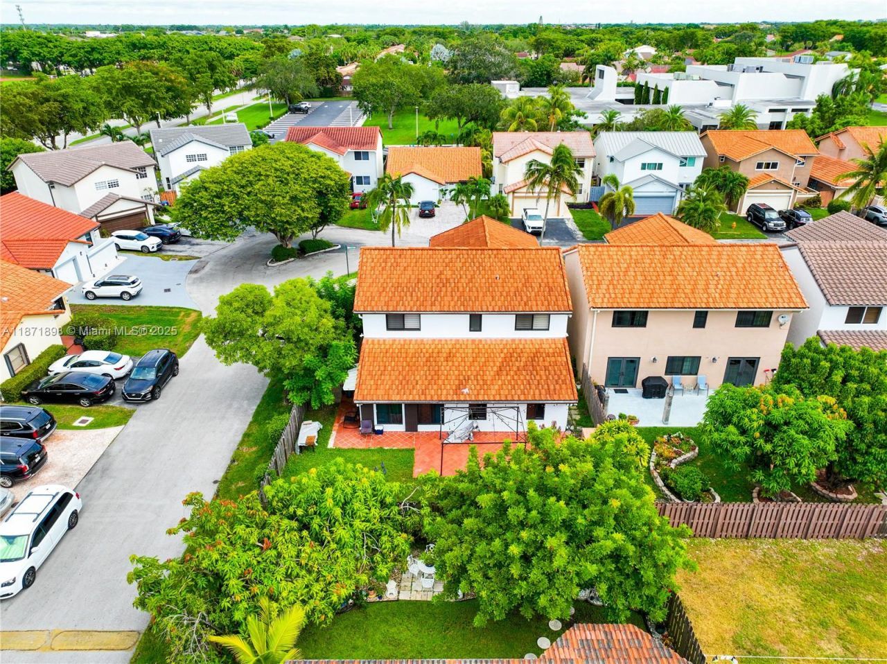 15166 SW 94th Ter , Miami, FL 33196 Photo