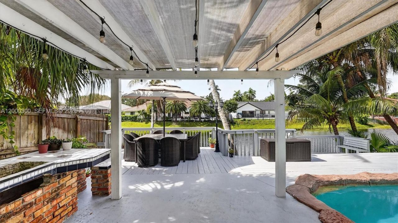 11620 S Budd Dr, Cooper City, FL 33026 Photo