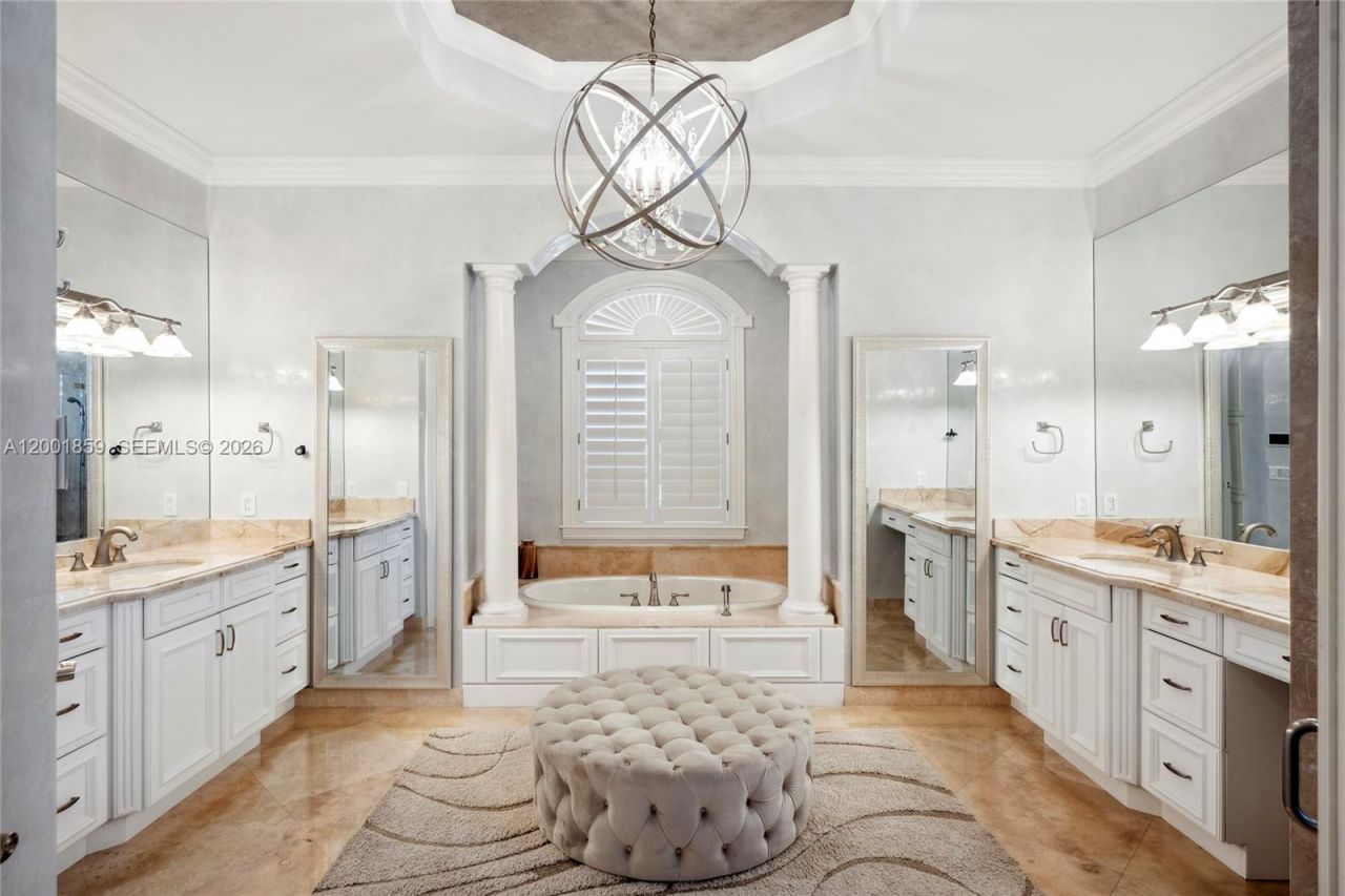 1008 Mandarin Isle, Fort Lauderdale, FL 33315 Photo