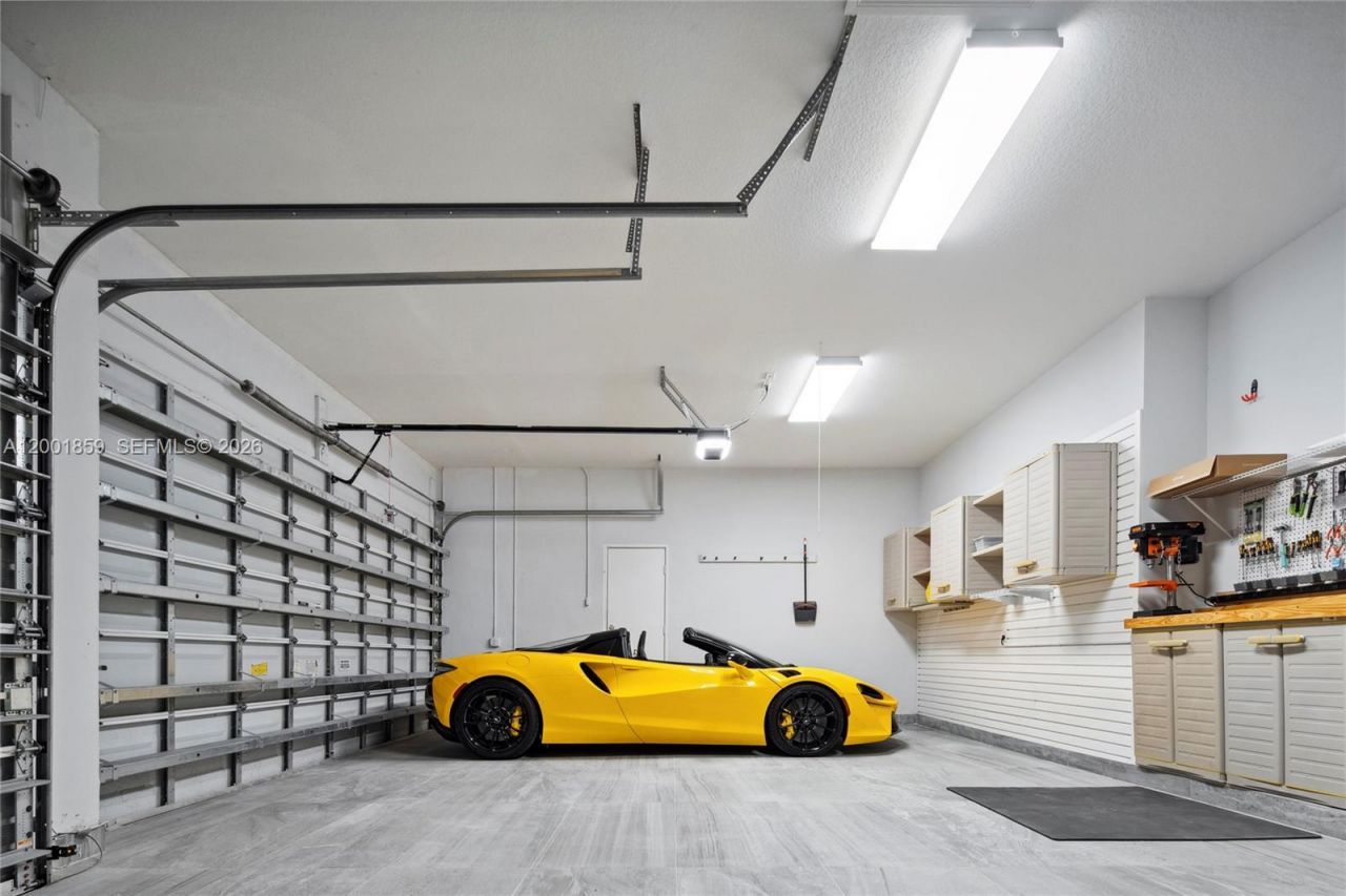 1008 Mandarin Isle, Fort Lauderdale, FL 33315 Photo