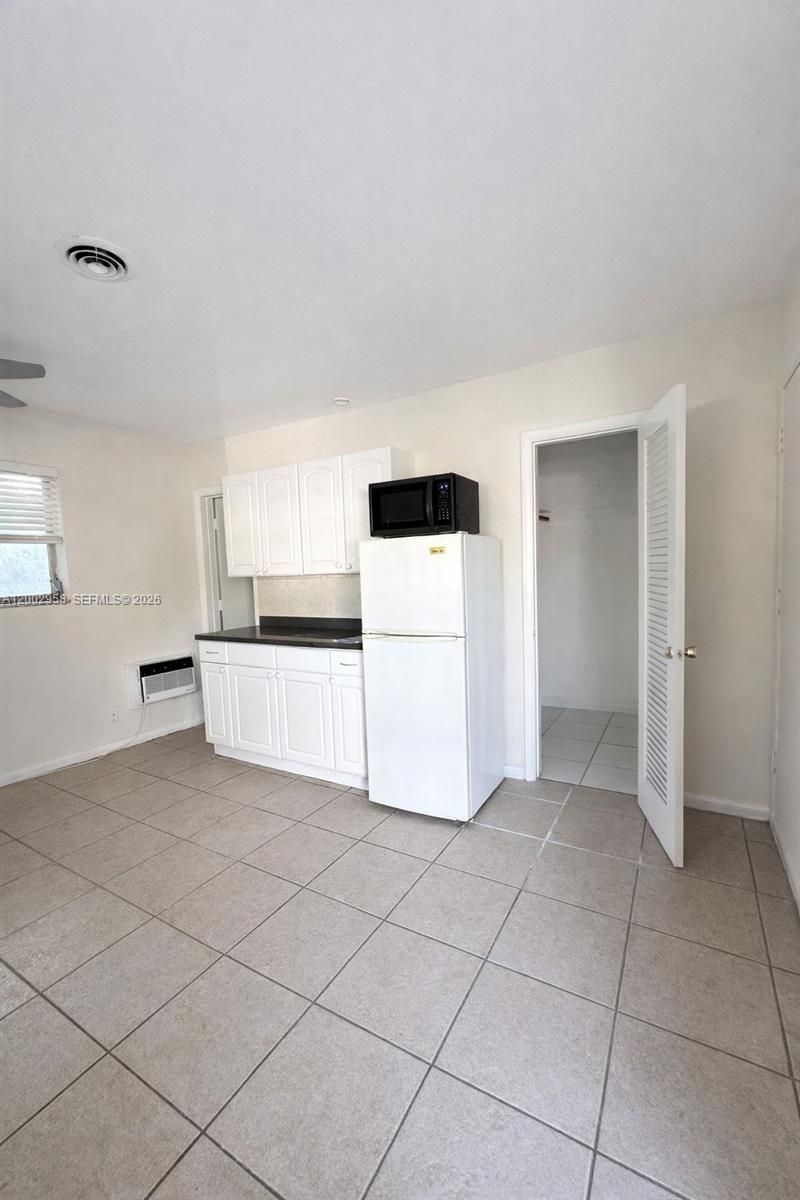 2051 NE 25th Ave, Pompano Beach, FL 33062 Photo