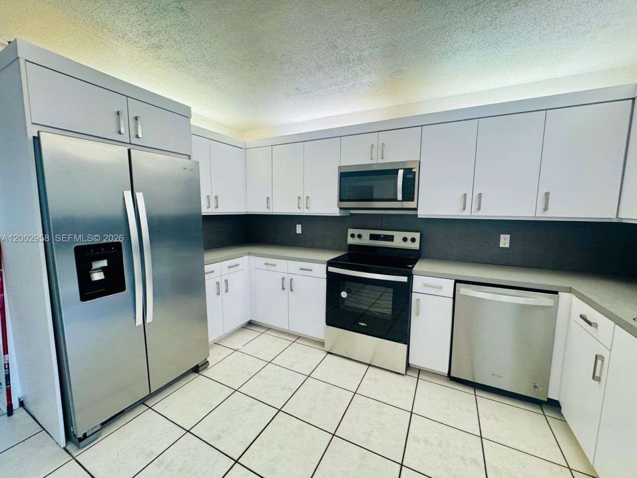 2051 NE 25th Ave, Pompano Beach, FL 33062 Photo