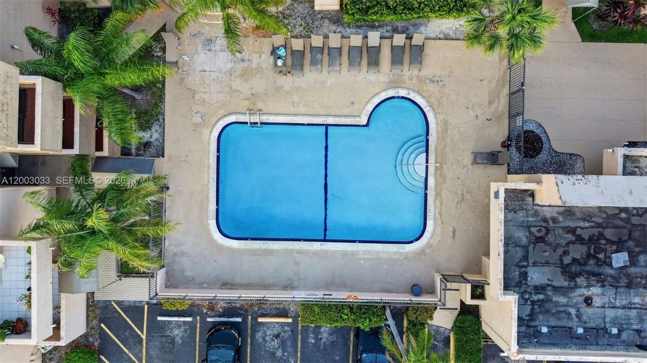 10400 SW 108th Ave, Unit A215, Miami, FL 33176 Photo