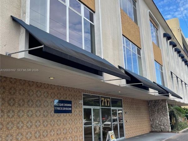 717 Ponce De Leon Blvd , Unit 323, Coral Gables, FL 33134