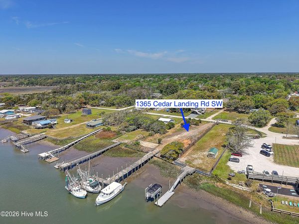 1365 Cedar Landing Road SW, Supply, NC 28462