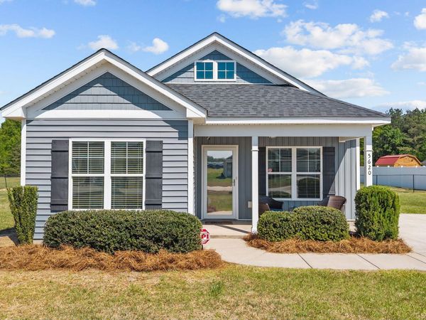 5620 Alberta Court , Lucama, NC 27851