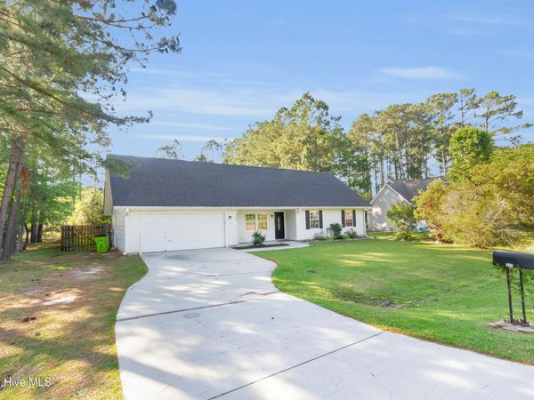 310 Jacqueline Drive, Havelock, NC 28532