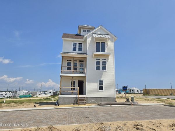 137 Ocean Promenade, Indian Beach, NC 28512