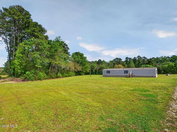 901 Test Farm Road, Willard, NC 28478