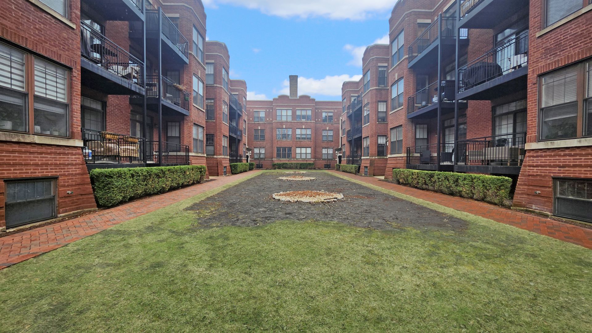 2707 N Mildred Avenue , Unit 1A, Chicago, IL 60614 Main Photo