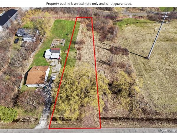 3478 Moak Street, Port Huron Twp, MI 48060