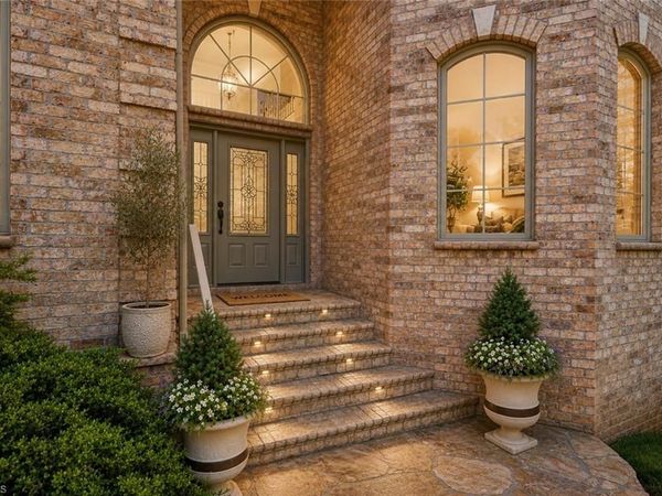 189 Harbor Drive W, Lexington, NC 27292