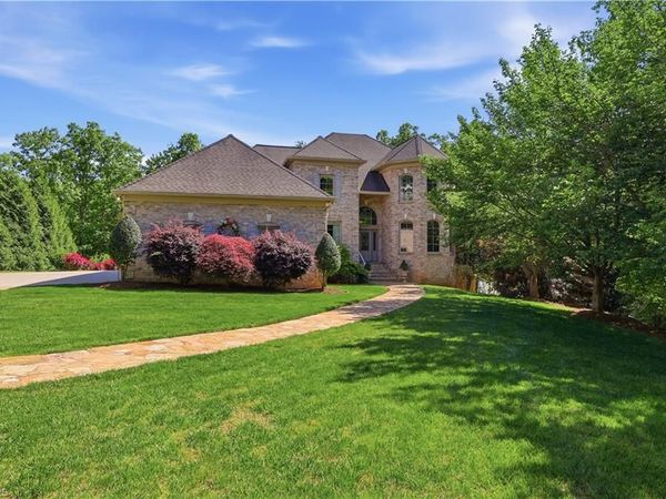 189 Harbor Drive W, Lexington, NC 27292