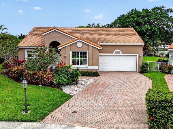 23478 Torre Circle, Boca Raton, FL 33433