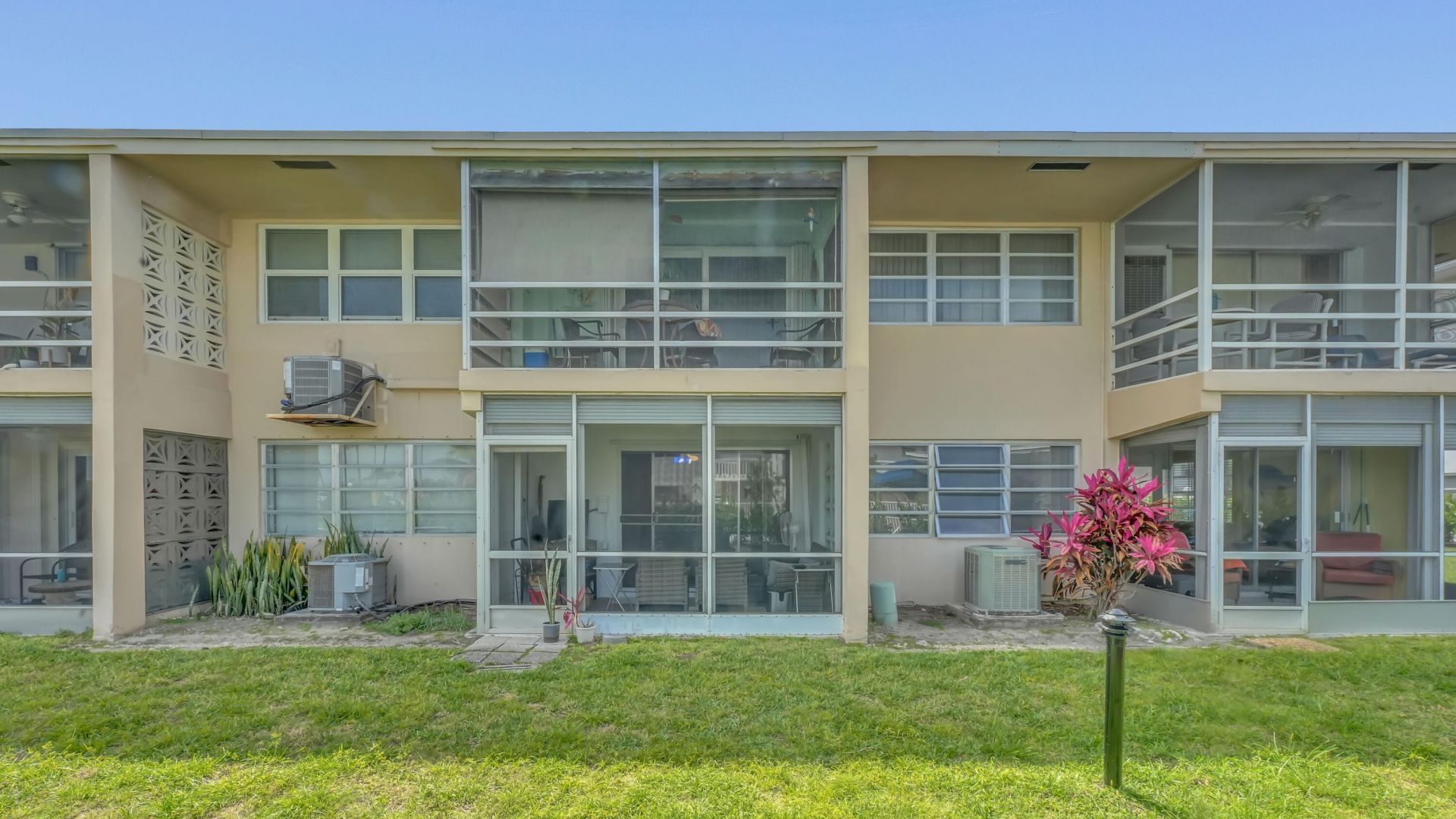 298 SE 6th Avenue, Unit 2, Pompano Beach, FL 33060 Photo