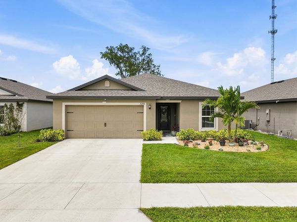 5240 Imagination Drive, Fort Pierce, FL 34947