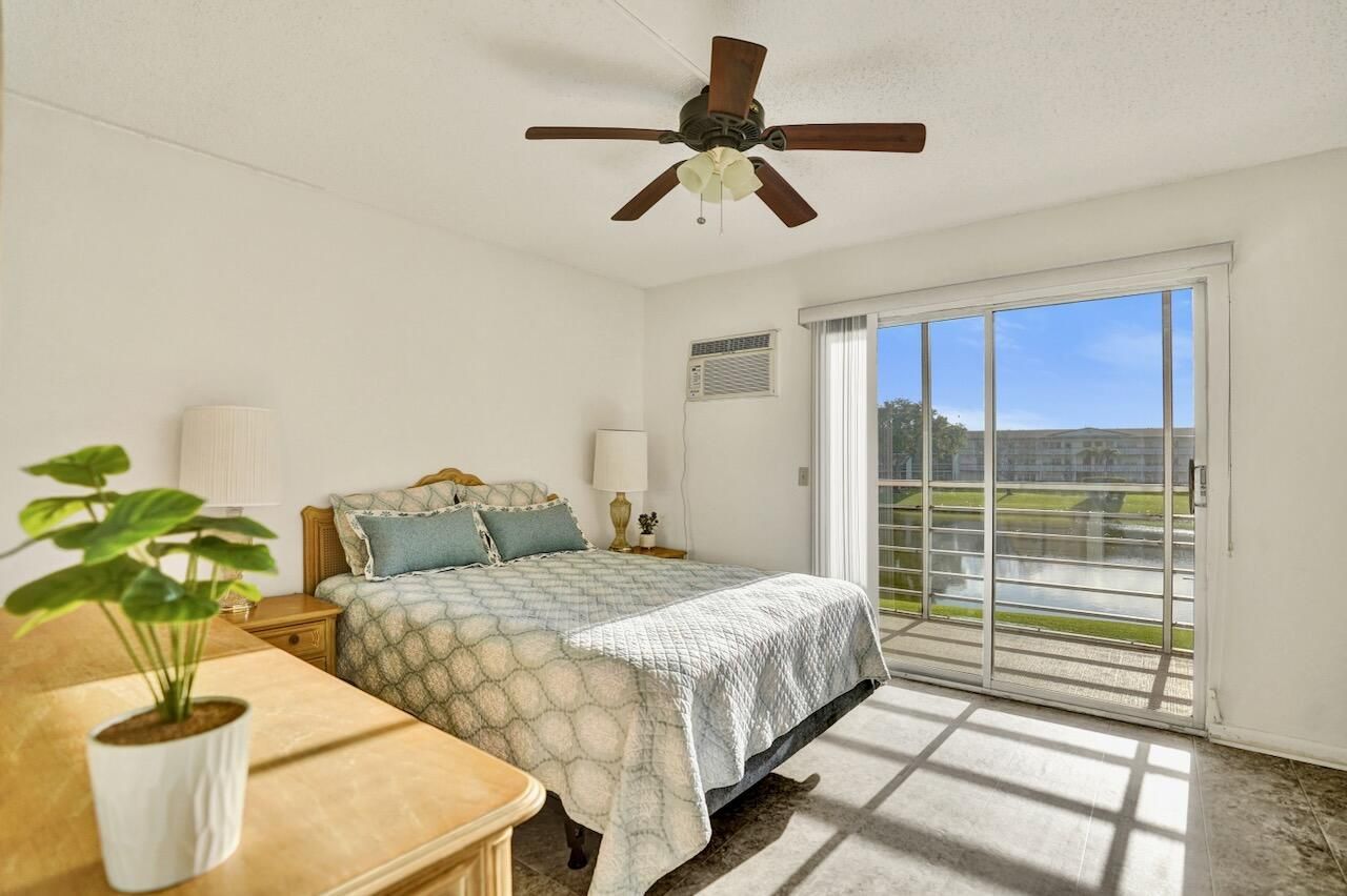 189 Brighton E, Boca Raton, FL 33434 Photo