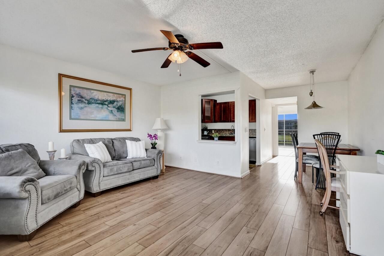 189 Brighton E, Boca Raton, FL 33434 Photo