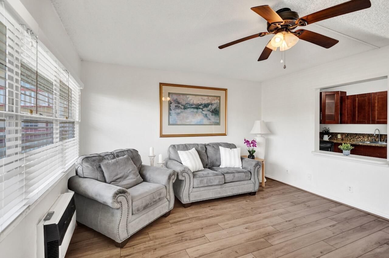 189 Brighton E, Boca Raton, FL 33434 Photo