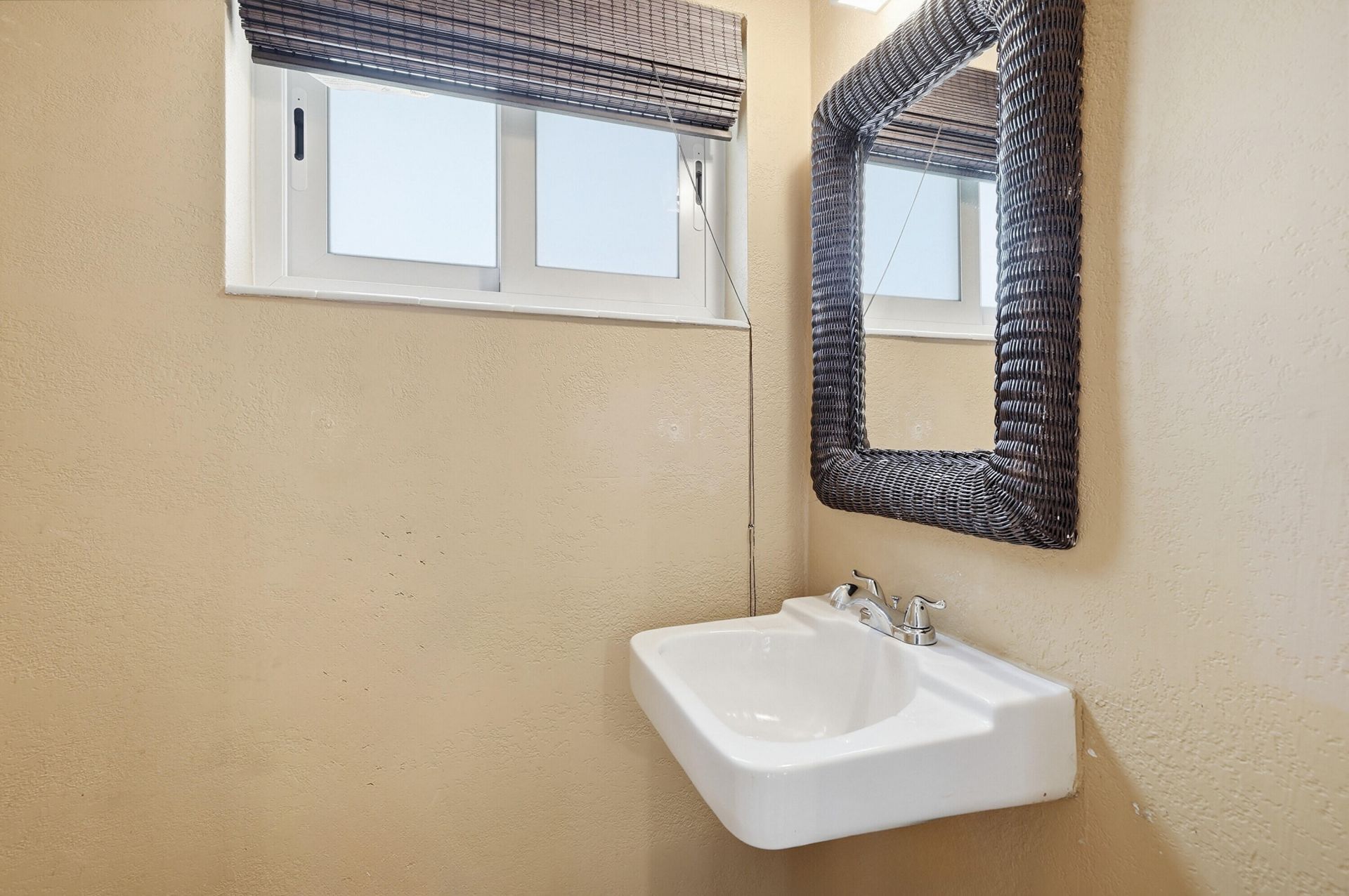 1431 S Ocean Boulevard, Unit 28, Lauderdale by the Sea, FL 33062 Photo
