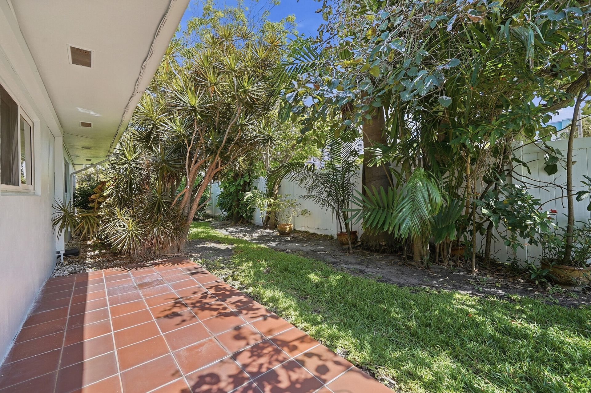 1431 S Ocean Boulevard, Unit 28, Pompano Beach, FL 33062 Photo