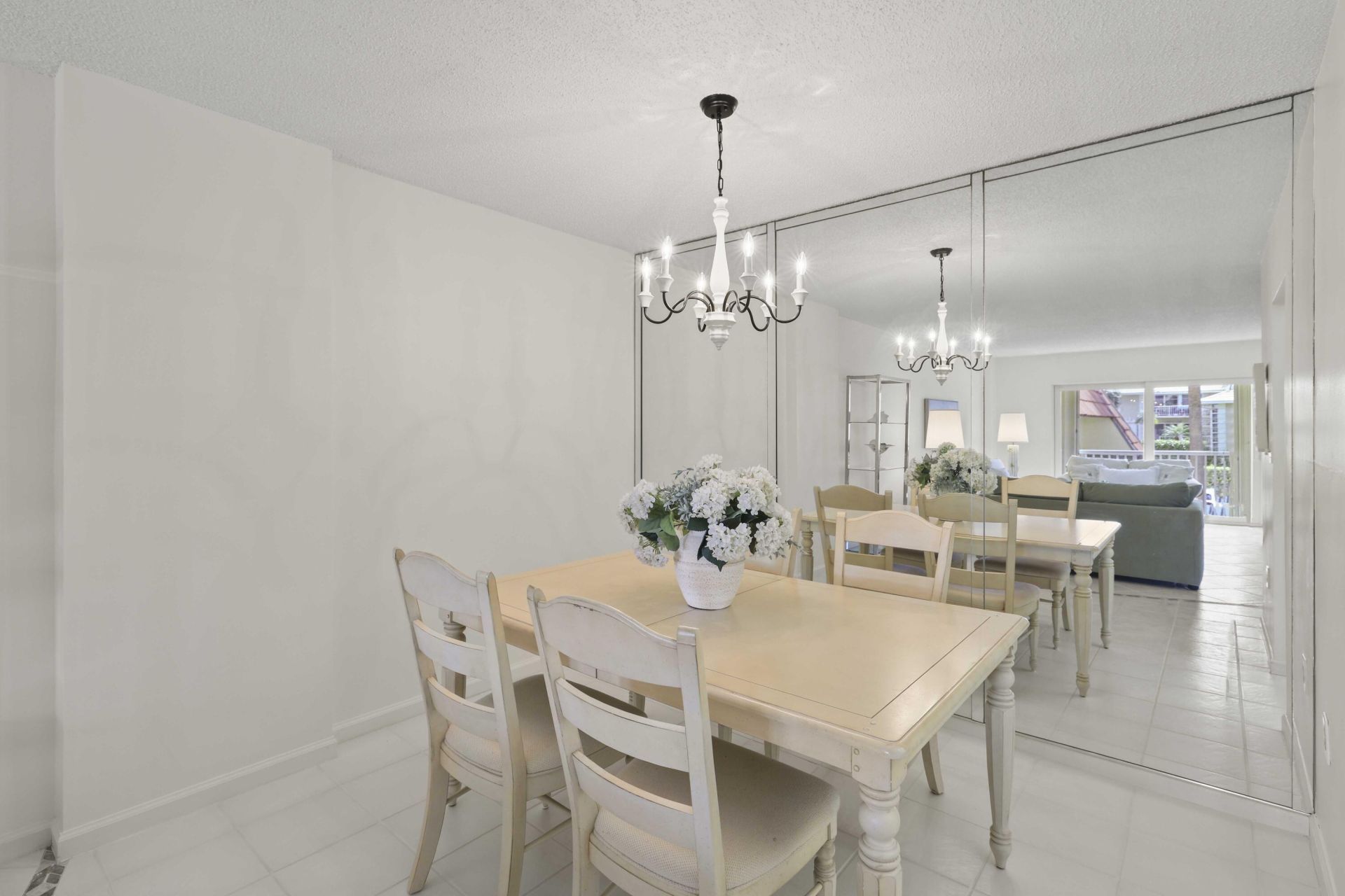 951 De Soto Road, Unit 232, Boca Raton, FL 33432 Photo