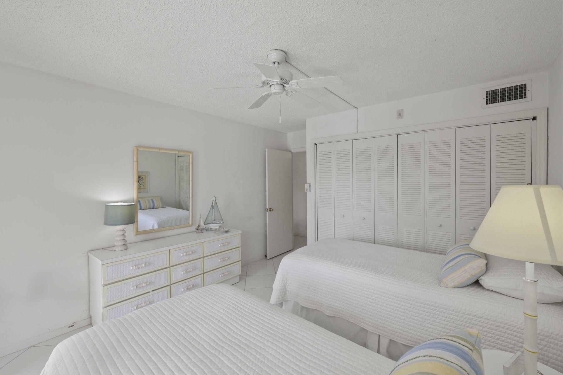 951 De Soto Road, Unit 232, Boca Raton, FL 33432 Photo