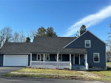 100 Sherbourne Road , Syracuse, NY 13224