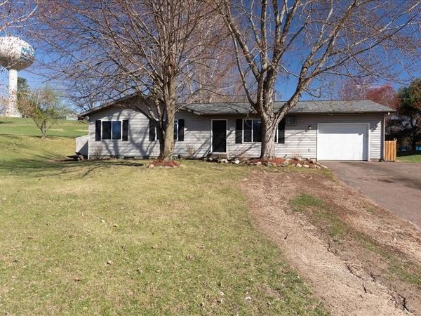 2702 Ricky Lane, Menomonie, WI 54751