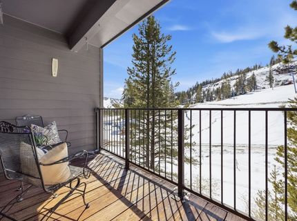 10150 Ski Ranch Road, Norden, CA 95724 Photo
