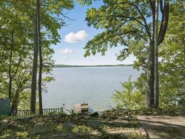 3083 Lake Shore Avenue, Medina, MN 55359