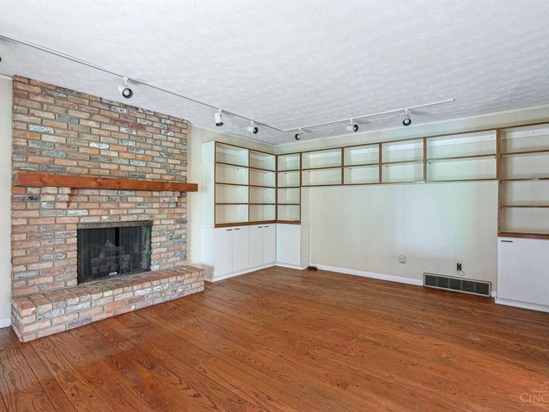 9566 Galecrest Drive, Springfield Twp., OH 45231 Photo 15