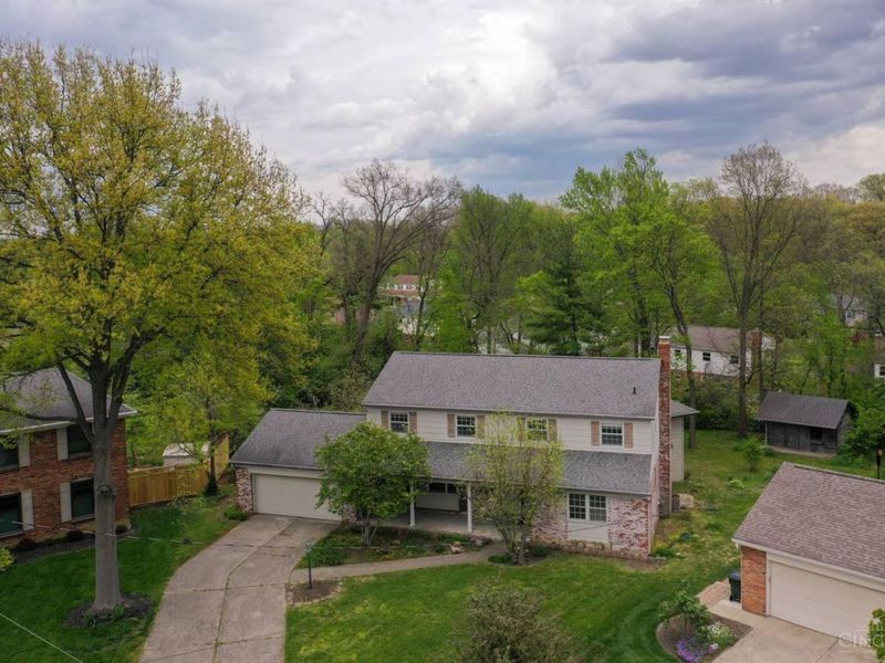 9566 Galecrest Drive, Springfield Twp., OH 45231 Photo 3