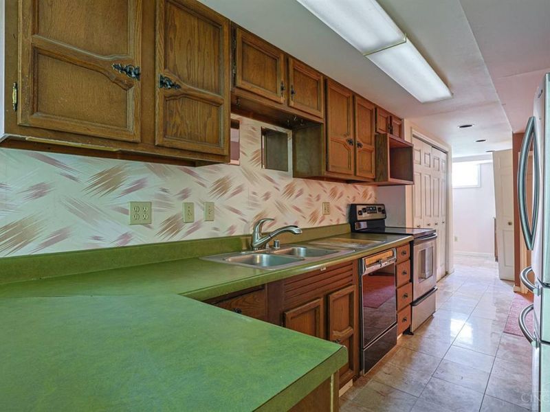 9566 Galecrest Drive, Springfield Twp., OH 45231 Photo 46