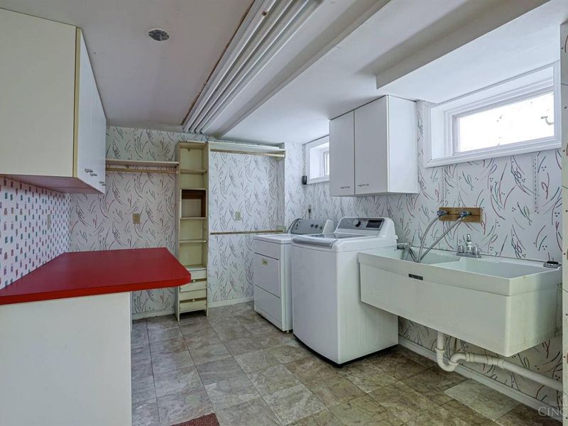 9566 Galecrest Drive, Springfield Twp., OH 45231 Photo 52