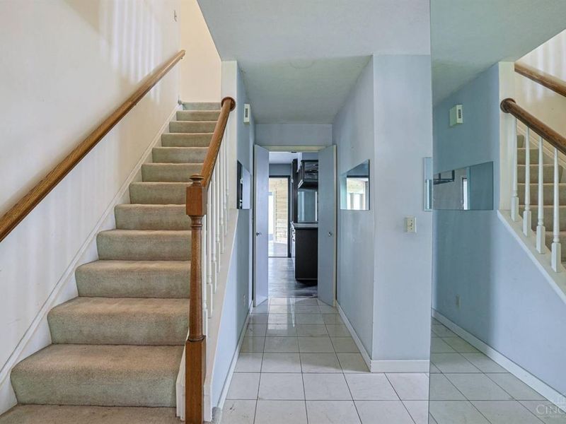 9566 Galecrest Drive, Springfield Twp., OH 45231 Photo 6