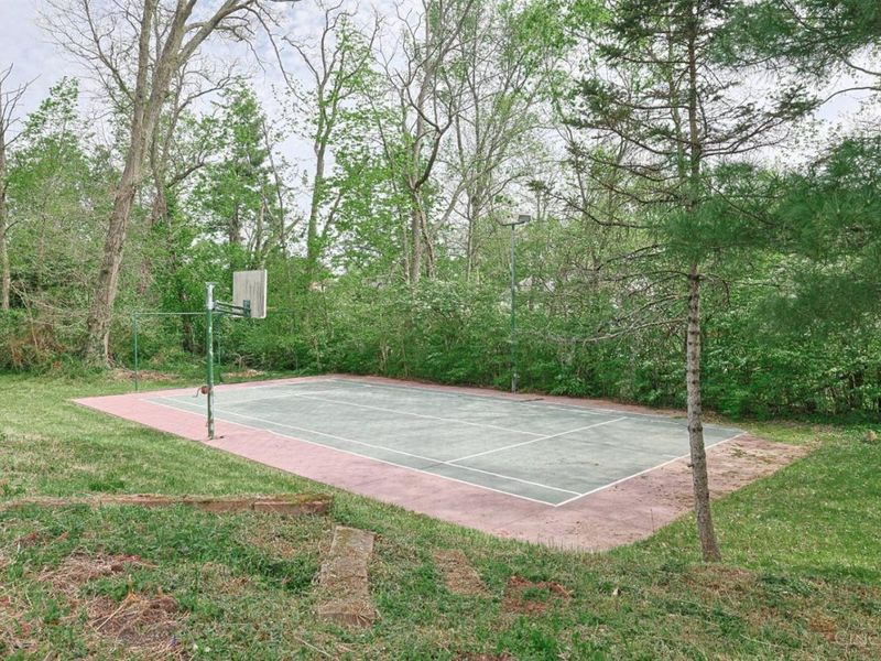 9566 Galecrest Drive, Springfield Twp., OH 45231 Photo 72