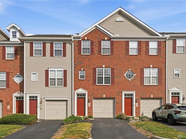 4324 Straight Arrow Rd, Beavercreek, OH 45430