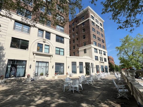 1205 W Sherwin Avenue , Unit 805, Chicago, IL 60626