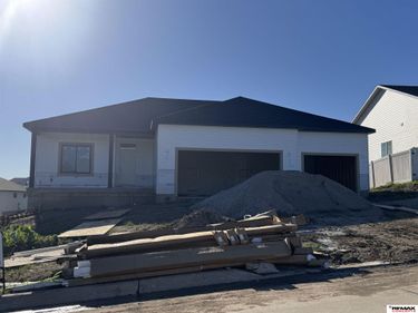 1047 S 9th Avenue, Ashland, NE 68003