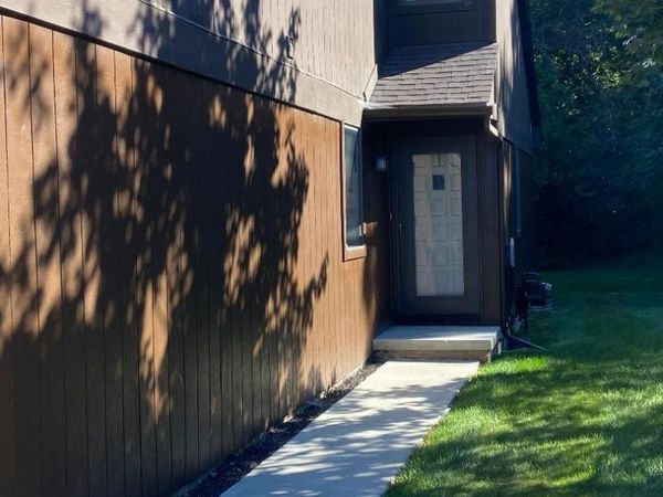 623 Echo Court, Saline, MI 48176