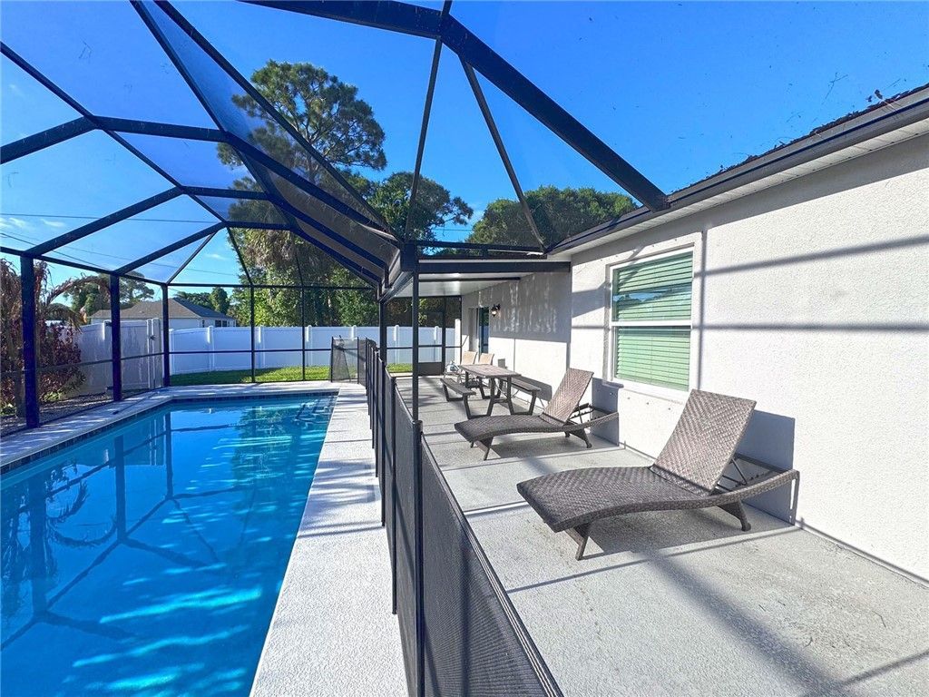 510 Fleming Street, Sebastian, FL 32958 Photo