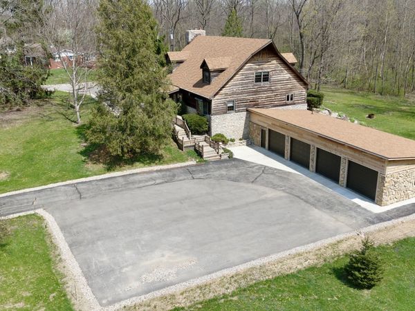 483 E North Street , Morristown, IN 46161