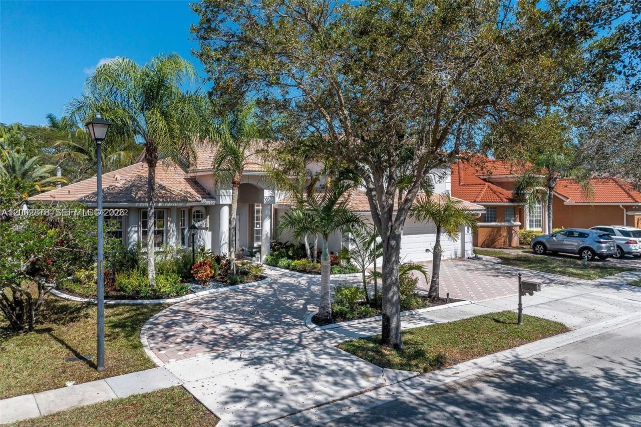 12955 NW 23rd St , Pembroke Pines, FL 33028 Photo