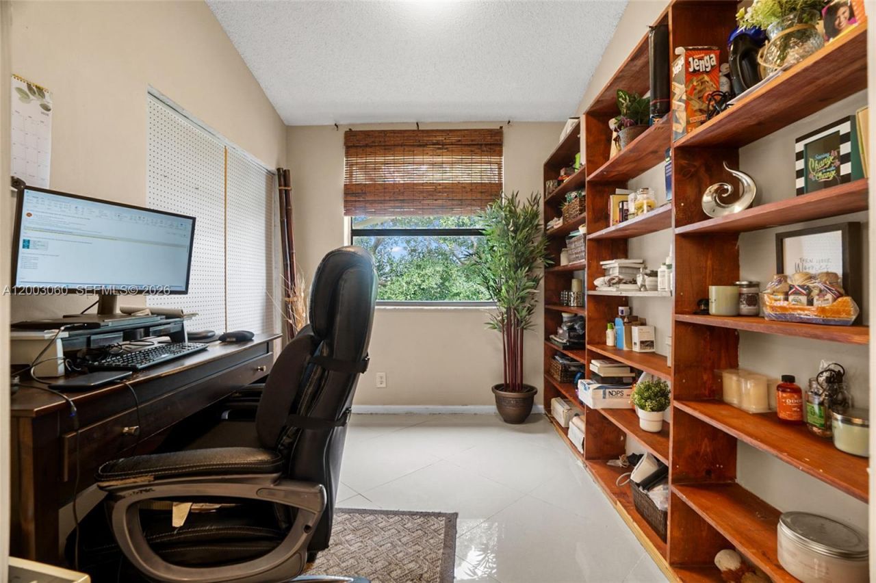 906 Republic Ct , Deerfield Beach, FL 33442 Photo