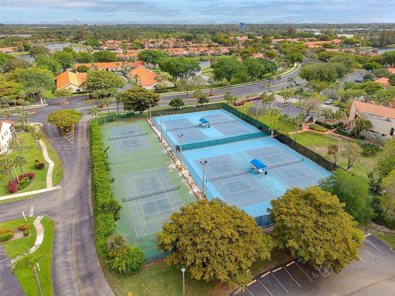 906 Republic Ct , Deerfield Beach, FL 33442 Photo