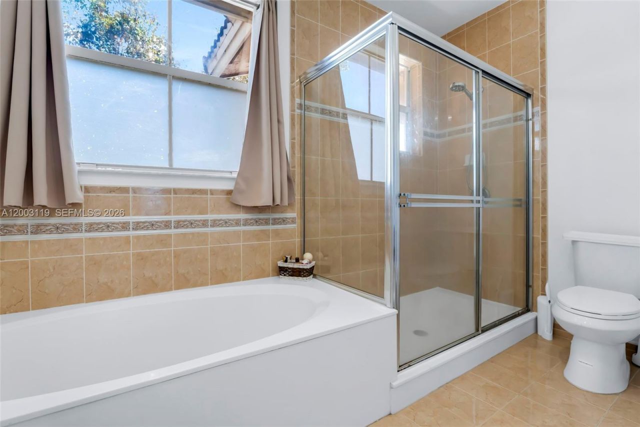 846 NW 135th Ter, Pembroke Pines, FL 33028 Photo