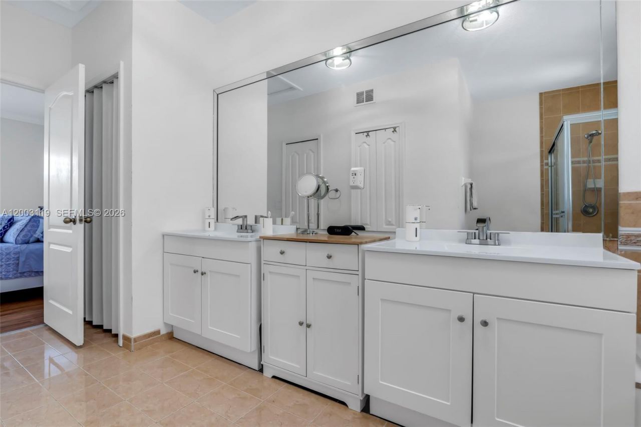 846 NW 135th Ter, Pembroke Pines, FL 33028 Photo