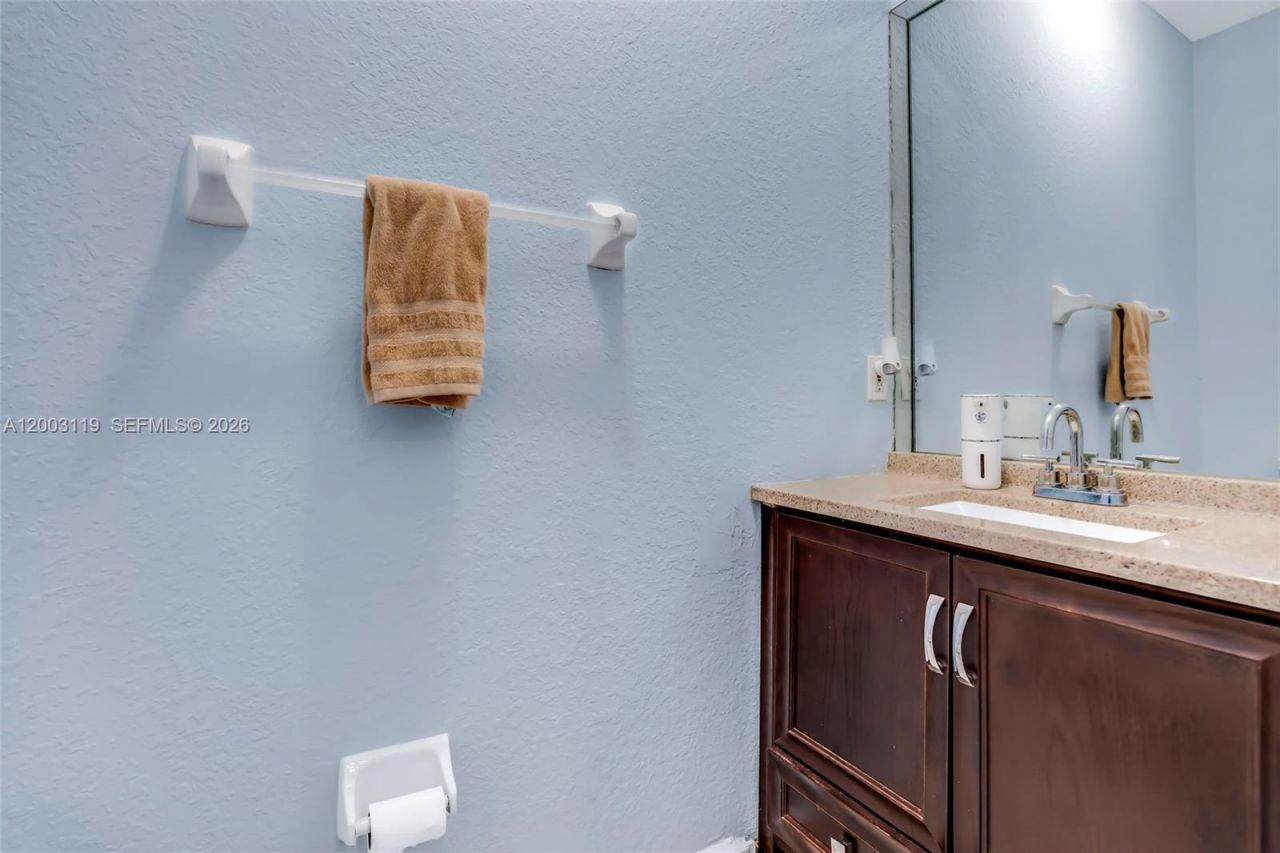 846 NW 135th Ter, Pembroke Pines, FL 33028 Photo