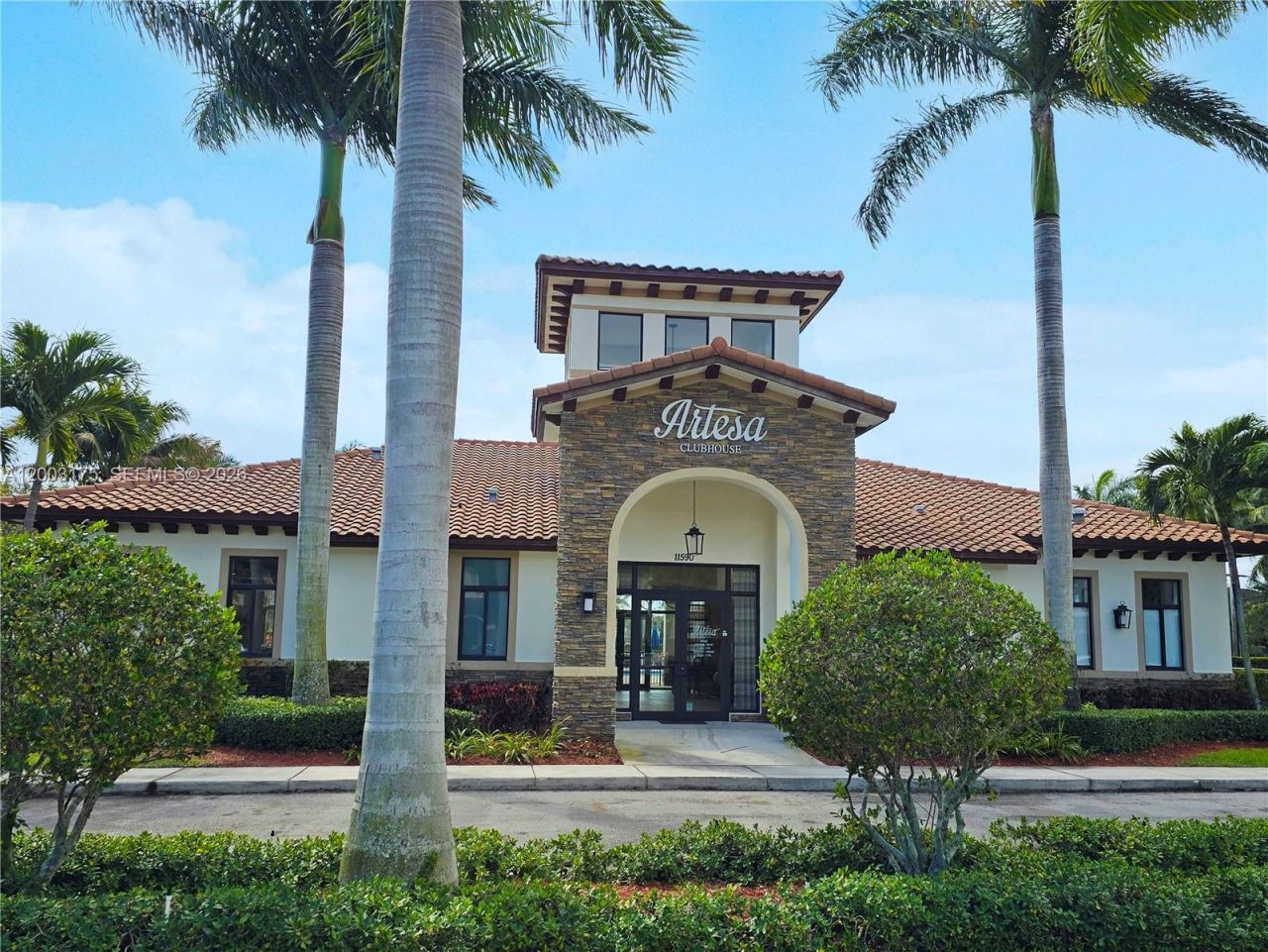 11410 SW 252nd Ter, Homestead, FL 33032 Photo